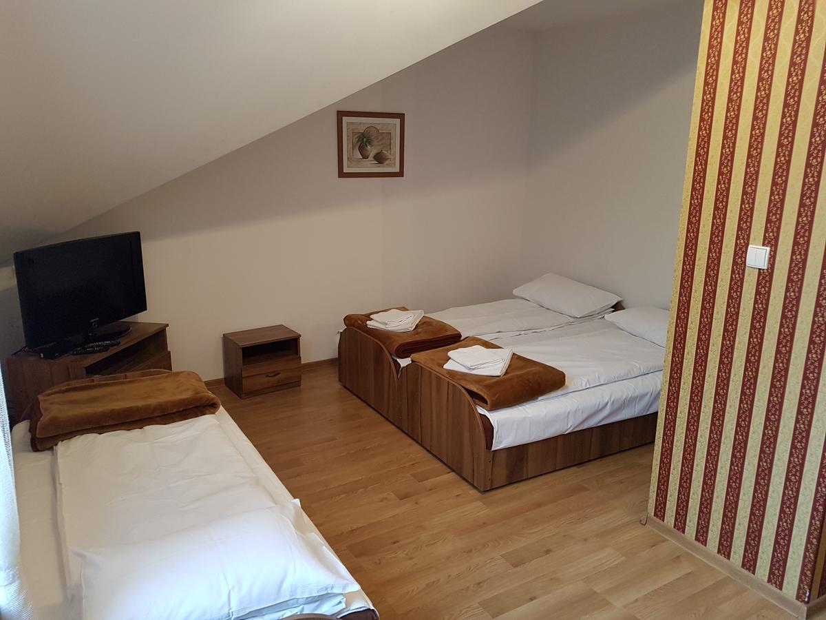 Pamietna Dworek Skierniewice Extérieur photo